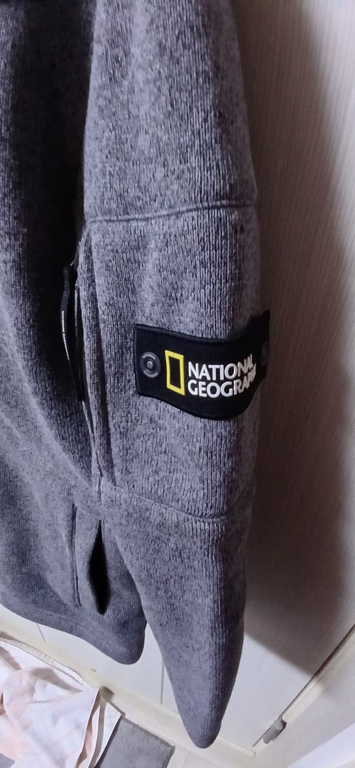 내셔널지오그래픽 니트 풀집업 재킷  상품이미지3