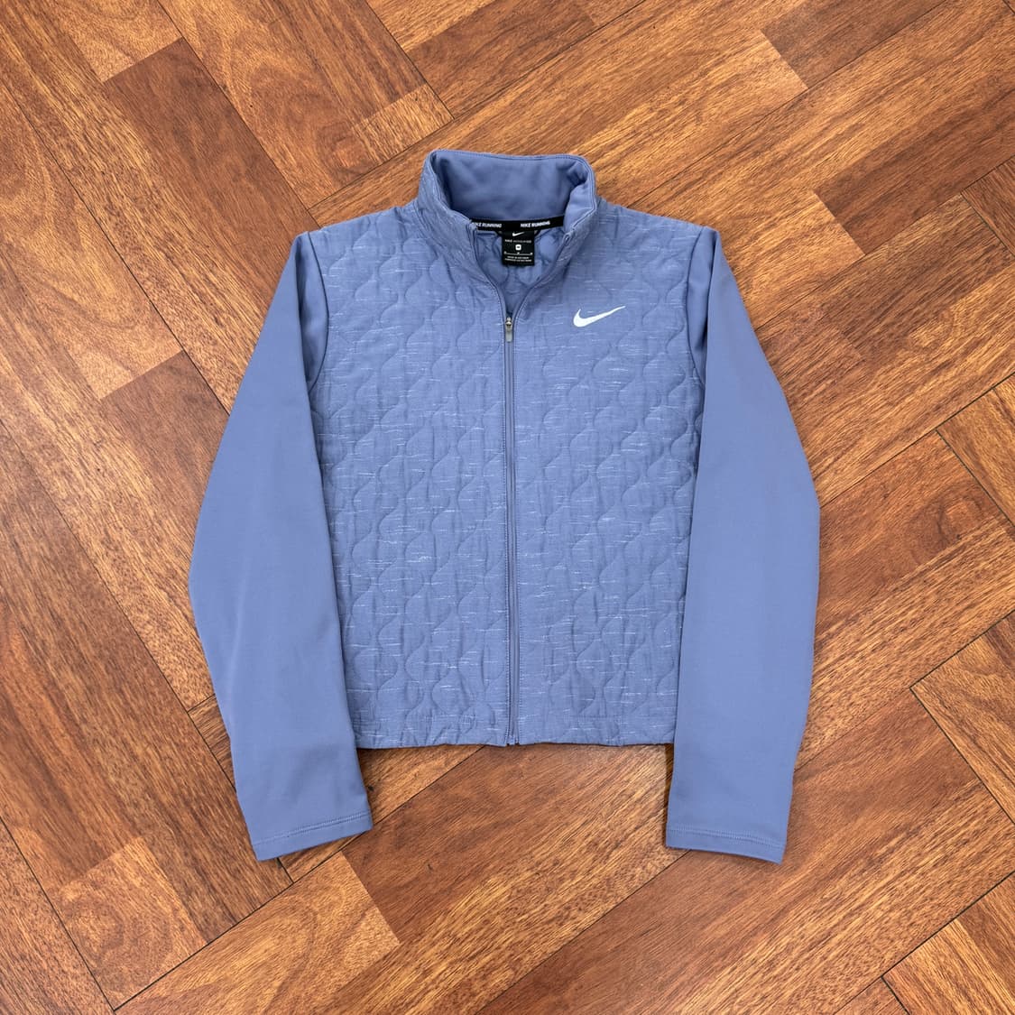 여성용 M 나이키 런닝 에어로레이어 자켓  상품이미지1