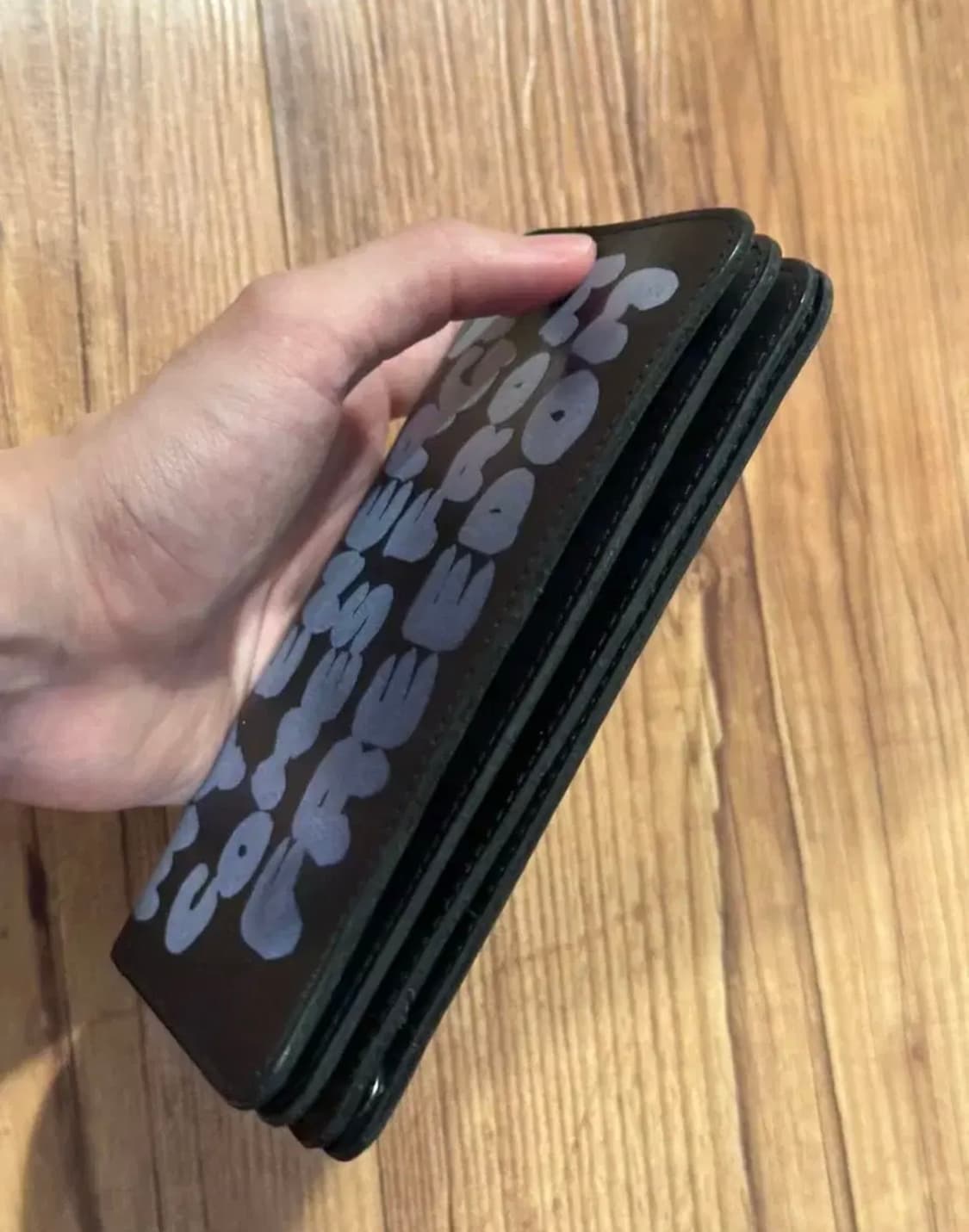 꼼데가르송 중지갑 상품이미지3