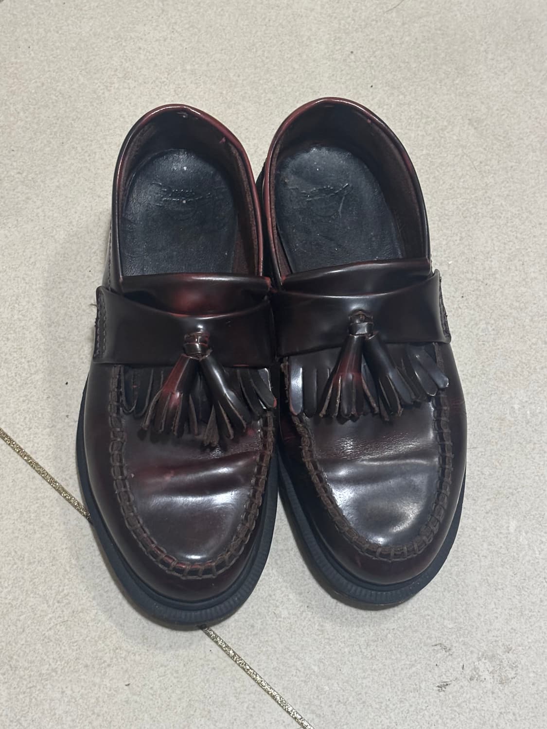 닥터마틴 아드리안 버건디 체리 와인색상 UK4 상품이미지2