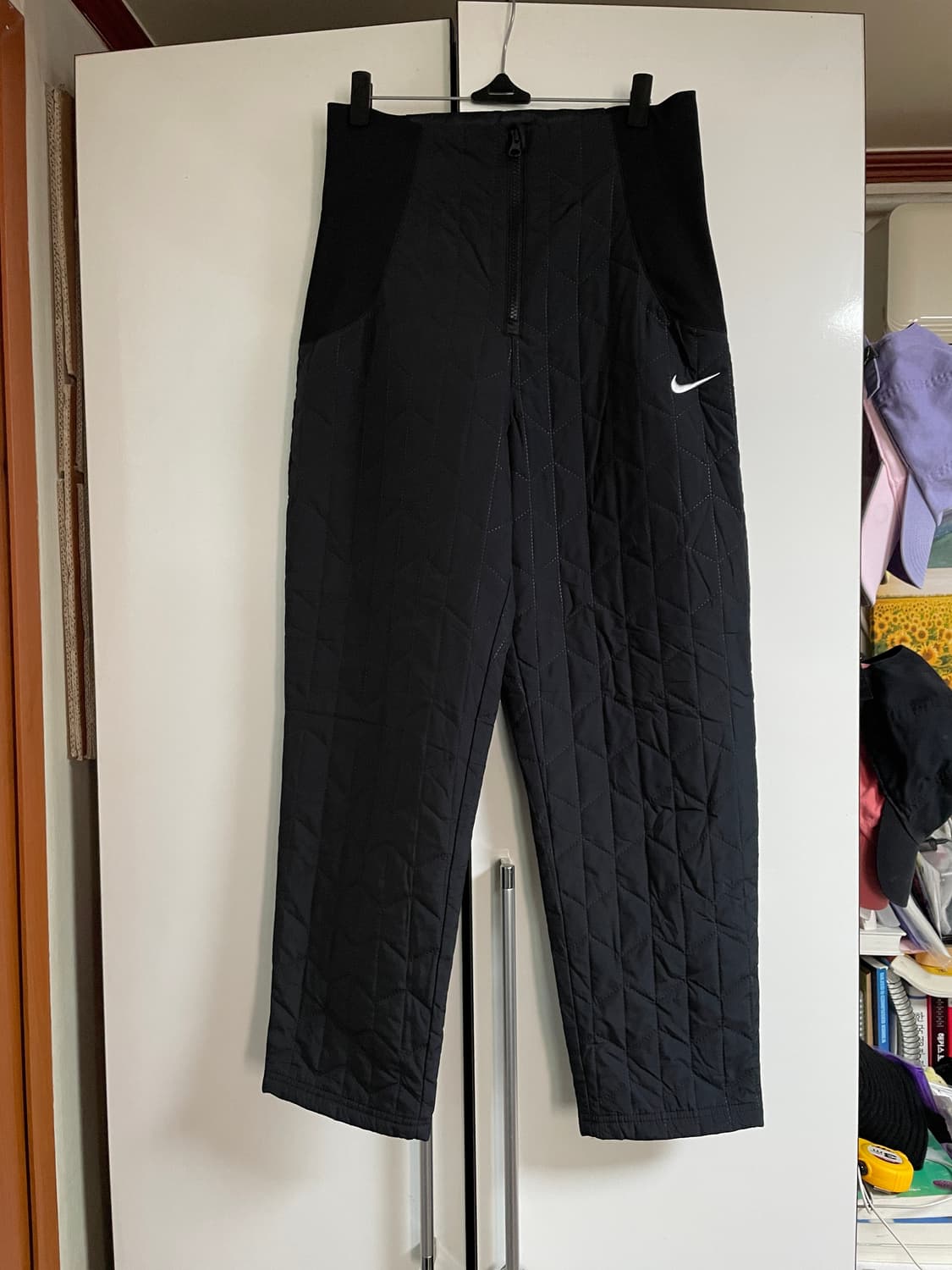 나이키 에센셜 퀼팅 우븐 하이라이즈 팬츠 상품이미지1