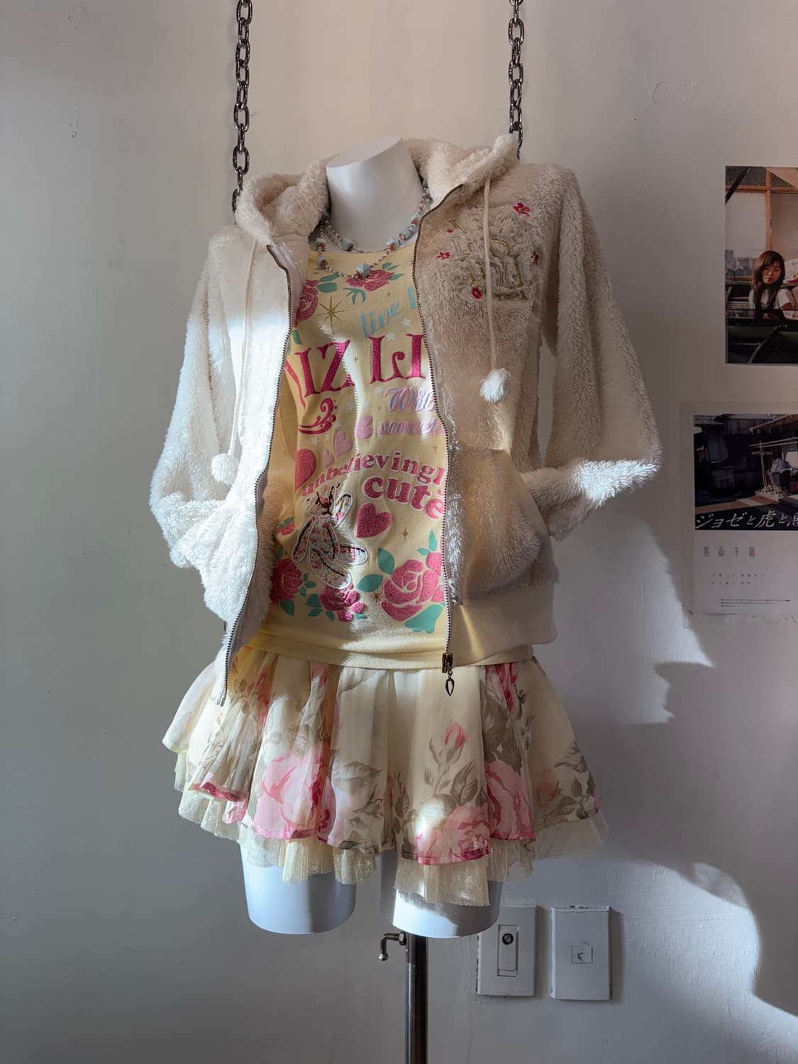 liz lisa doll 리즈리사돌 레터링 자수 폼폼이 플리스 후드집업 상품이미지6