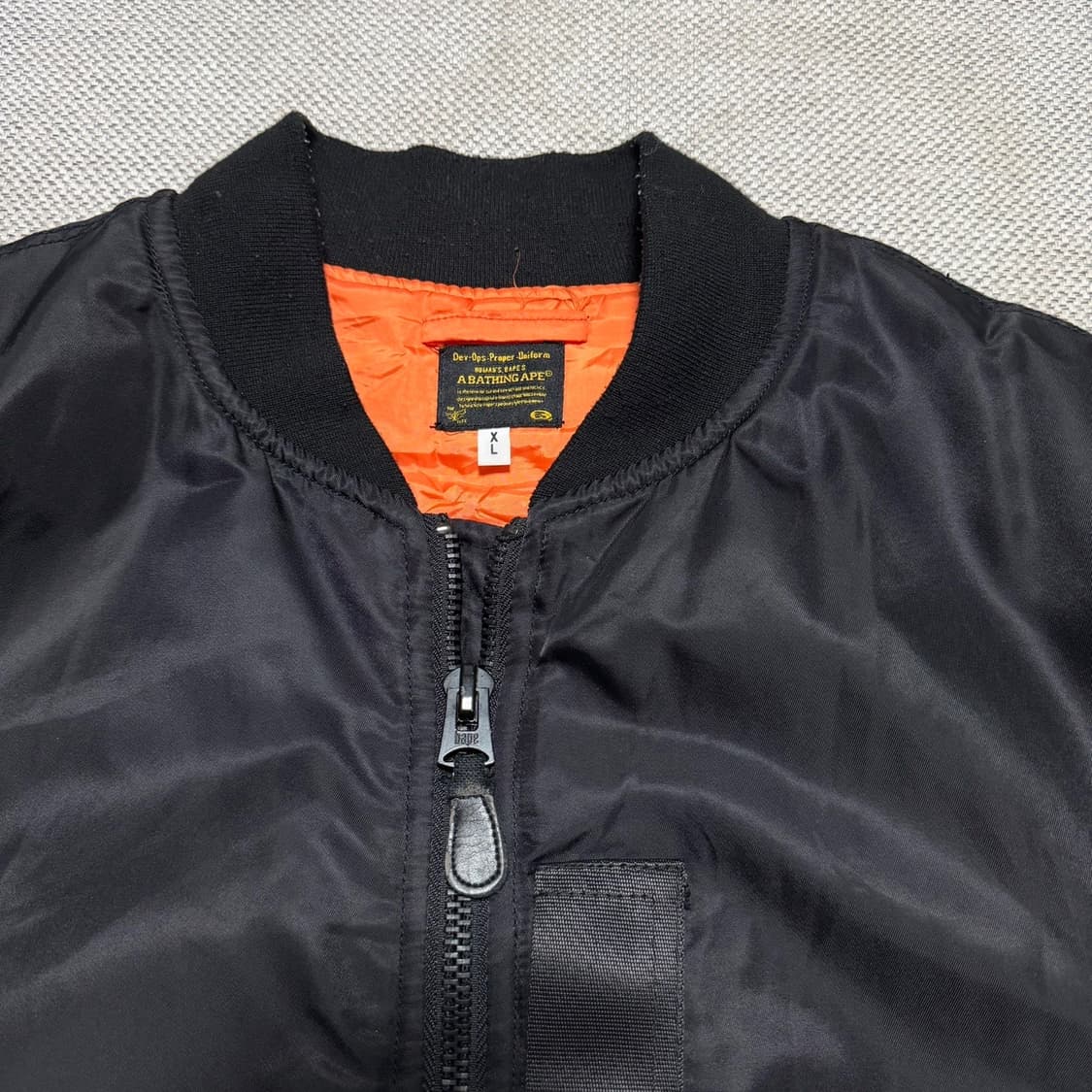 베이프 ma-1 타이거 x 샤크 항공 자켓 상품이미지3