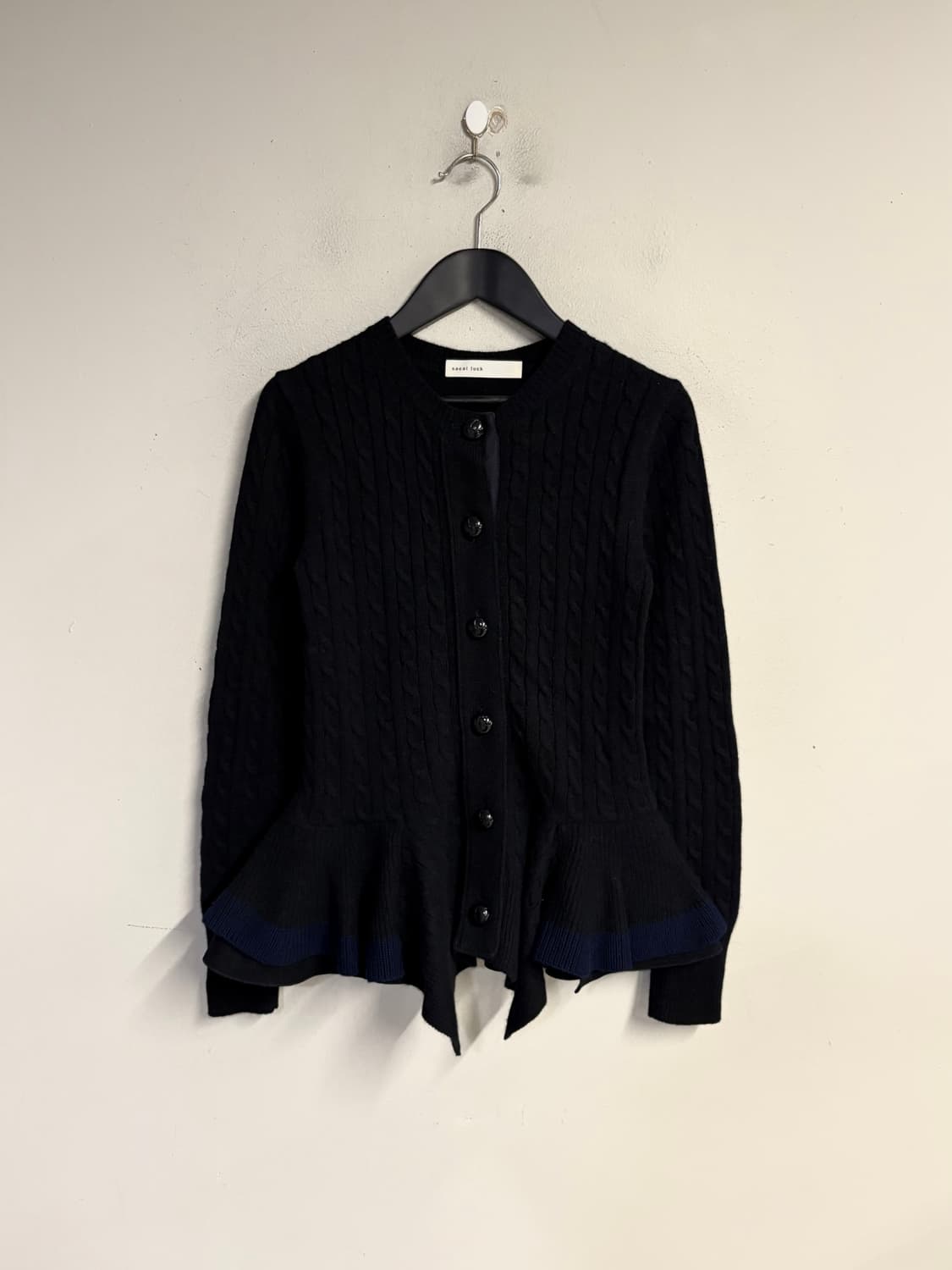 SACAI LUCK ruffle cable cardigan  상품이미지2