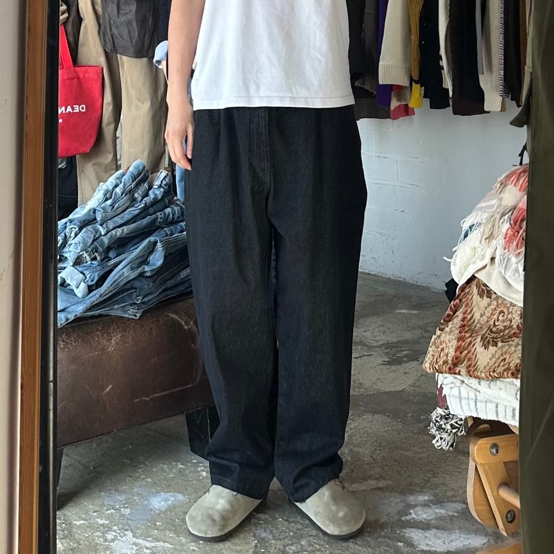 (착용컷) GU 와이드 데님 밴딩 팬츠 (남성용 XL) 상품이미지3