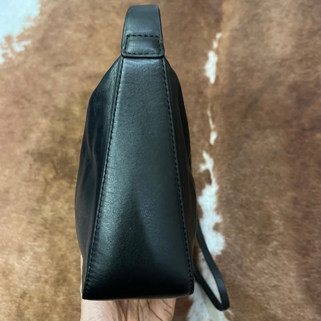 COS 양가죽 가방 상품이미지4