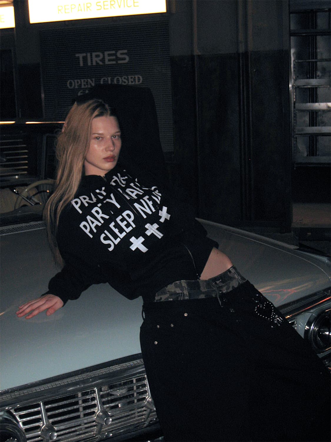 (새상품) OY 오와이 PRAY HARD 후드집업 (블랙) (m) 상품이미지3