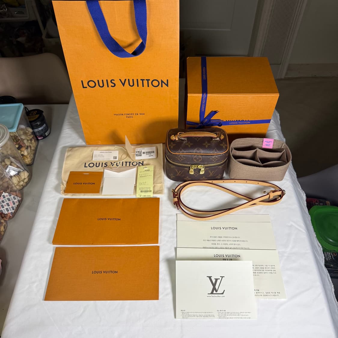 [풀구성] 루이비통 니스 나노 메이크업 케이스 모노그램 토트백  상품이미지6