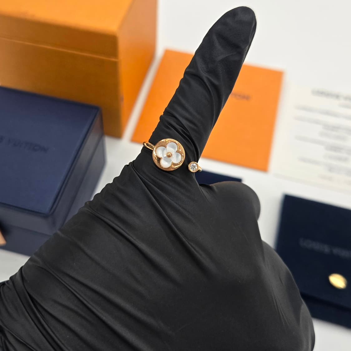 루이비통 다이아몬드 18K 컬러 블라썸 미니 썬 반지 링 54호 상품이미지5