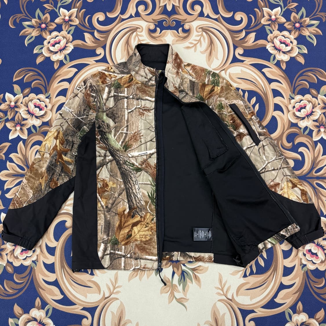 (M)HABIT 리얼트리 카모 플리스 자켓 상품이미지3