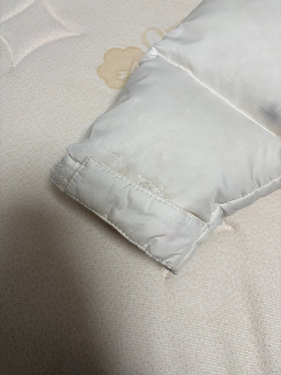 노스페이스 1996 에코 눕시 화이트 상품이미지7