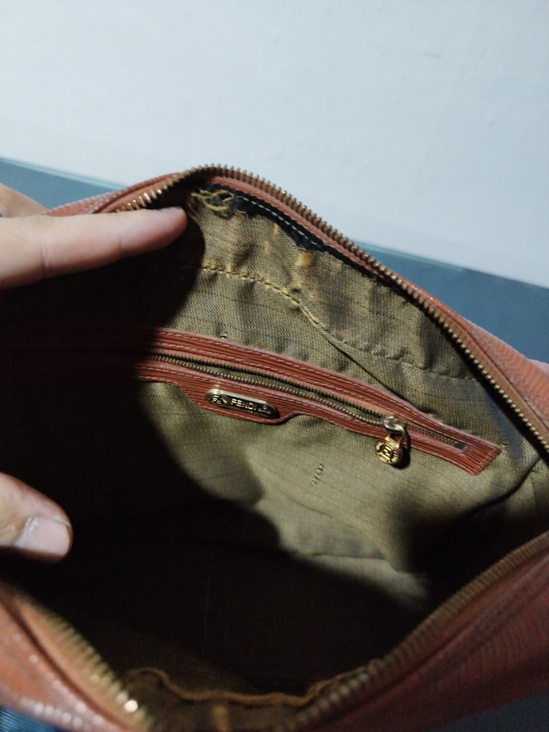 펜디 미니 크로스백 상품이미지8