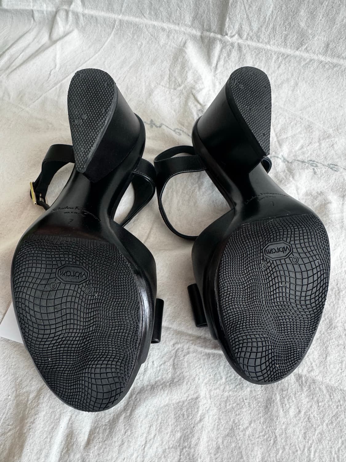 페레가모 바라 리본 샌들 상품이미지5