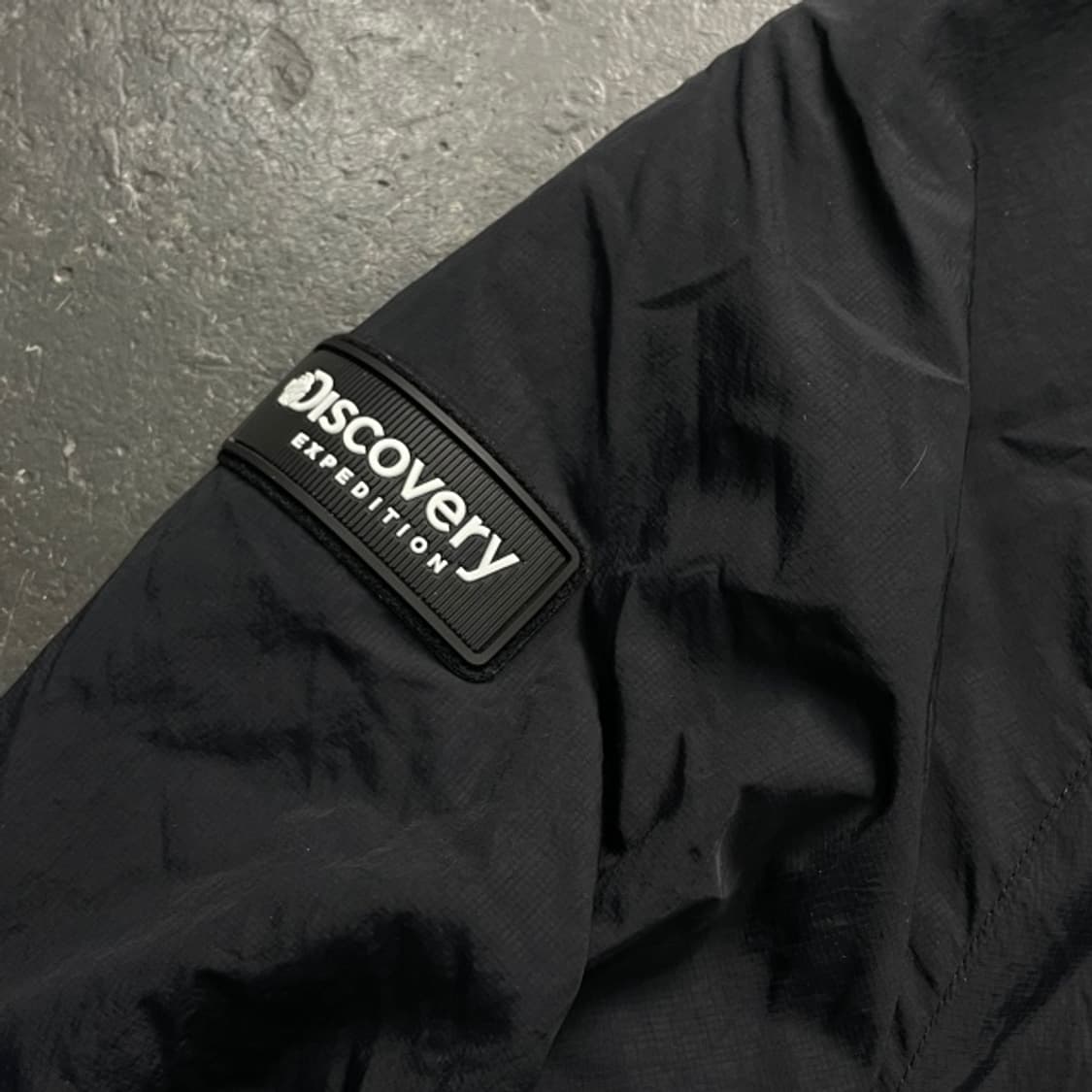 100 디스커버리 바람막이  상품이미지3