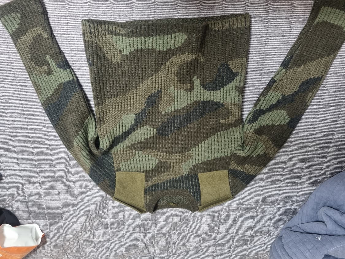 발렌티노 카모 코만도 니트 상품이미지1