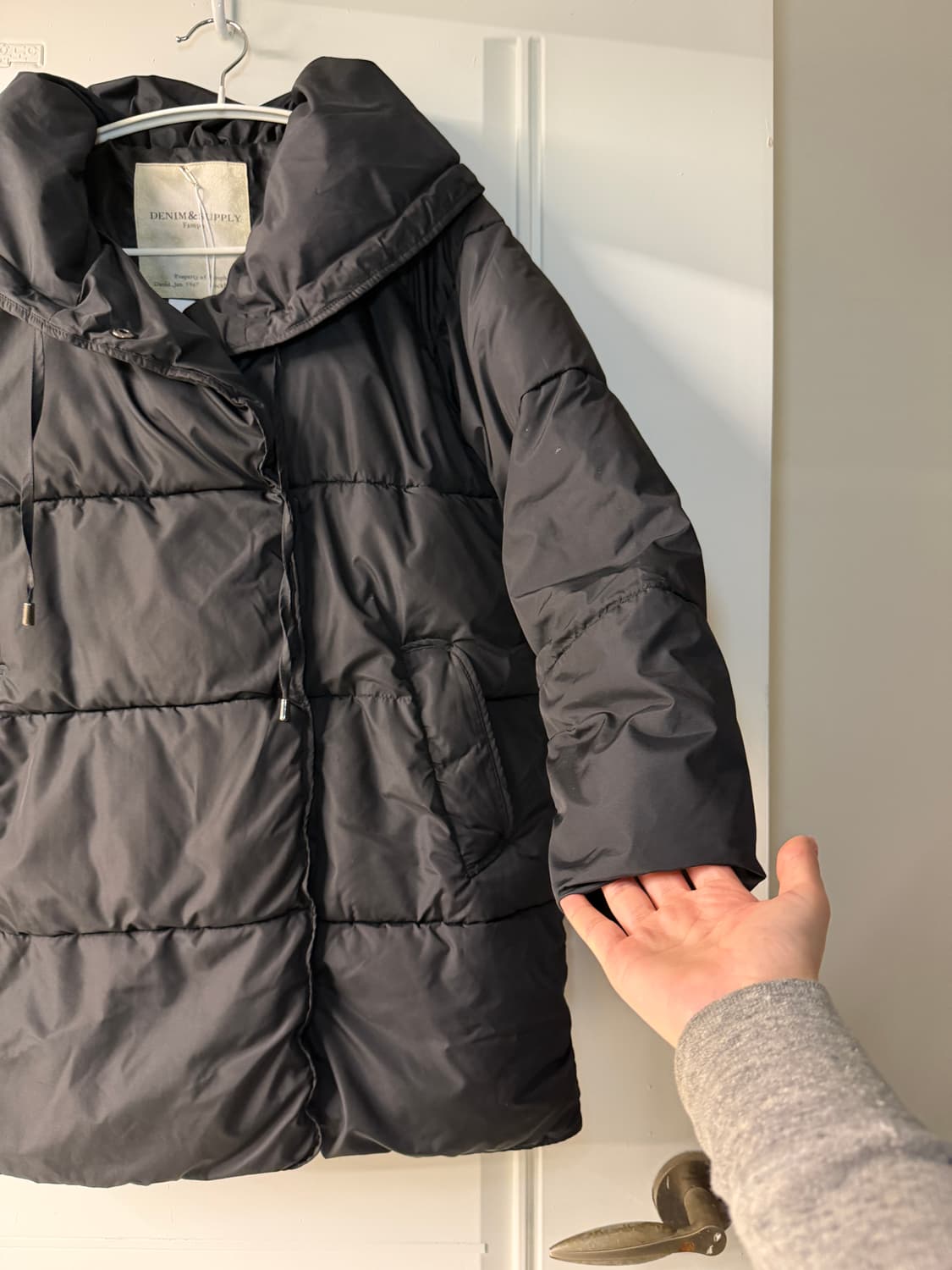 데님앤서플라이 블랙 푸퍼패딩 상품이미지8