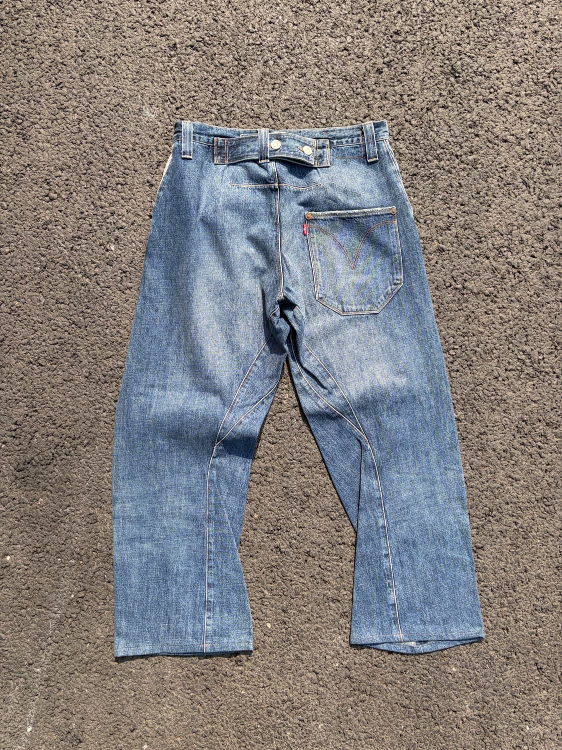 유럽판 리바이스 엔지니어드 진 신치백 상품이미지3