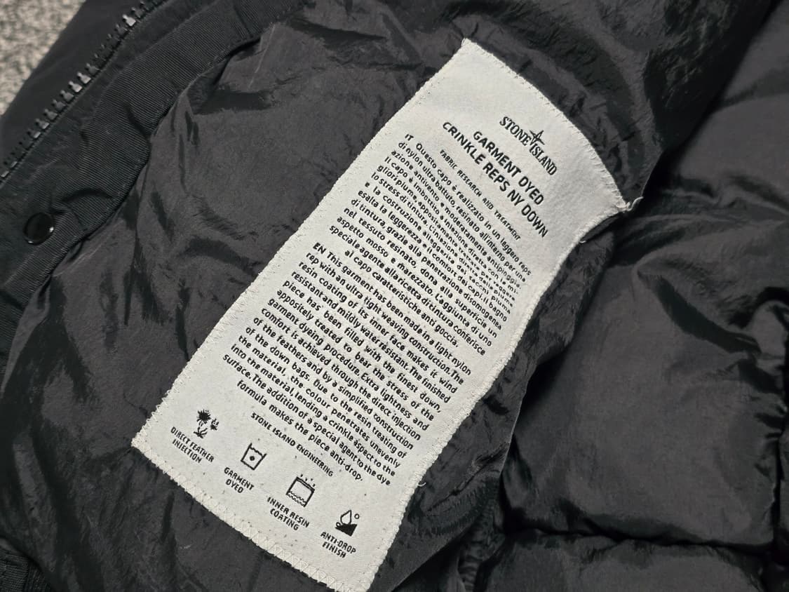 [S] 스톤아일랜드 크링클렙스 다운 패딩 블랙 상품이미지6