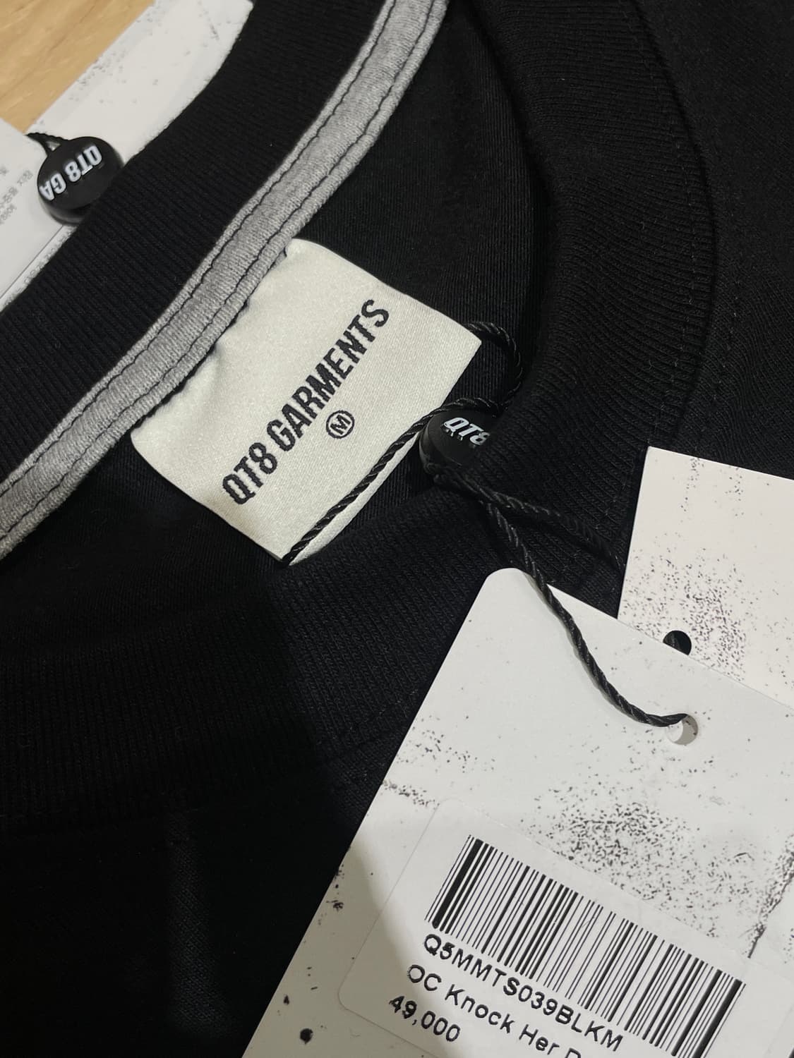 QT8 knock her down 상품이미지2