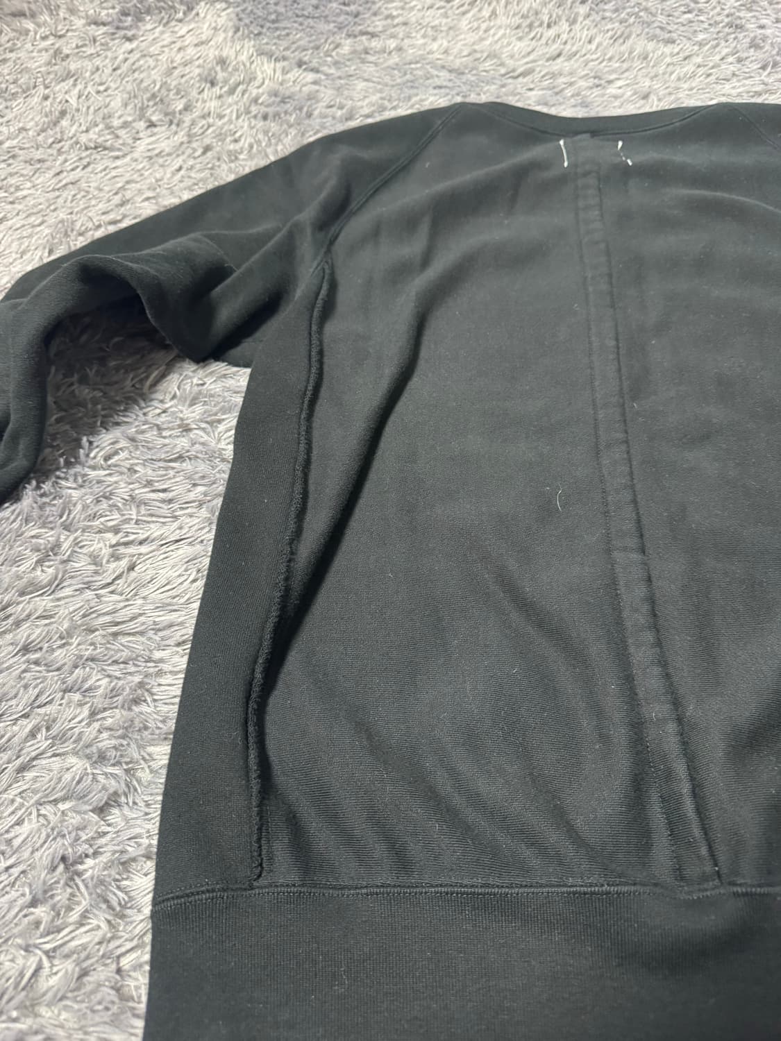 솔리이스트 절개 긴팔 상품이미지4