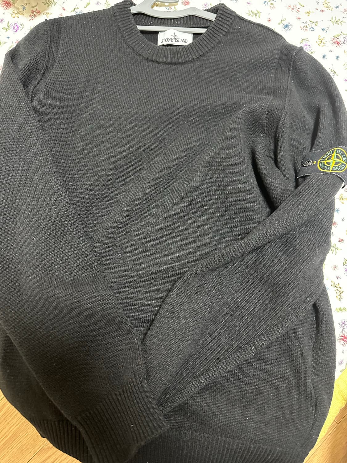 스톤아일랜드 블랙 패치 니트 xl팝니다 상품이미지1