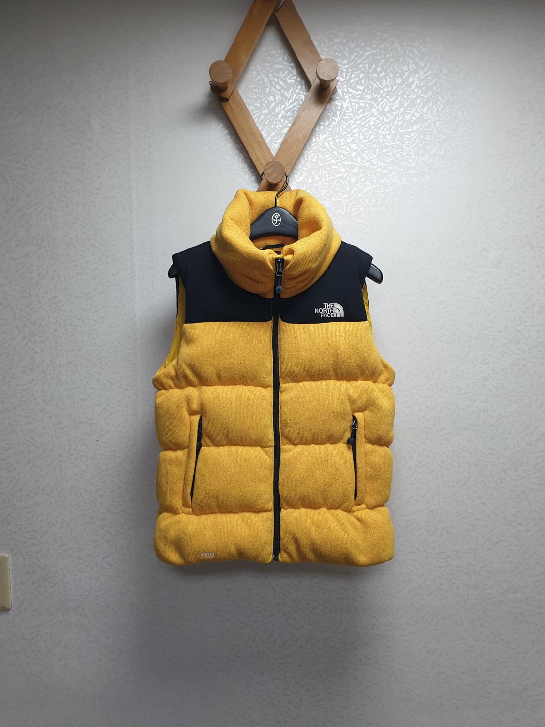 [55~66] 노스페이스 니트 구스 패딩조끼 상품이미지1