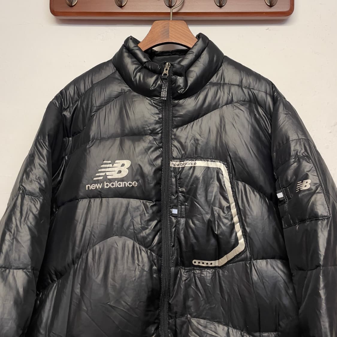 뉴발란스 러닝 덕 다운 블랙 패딩   상품이미지3