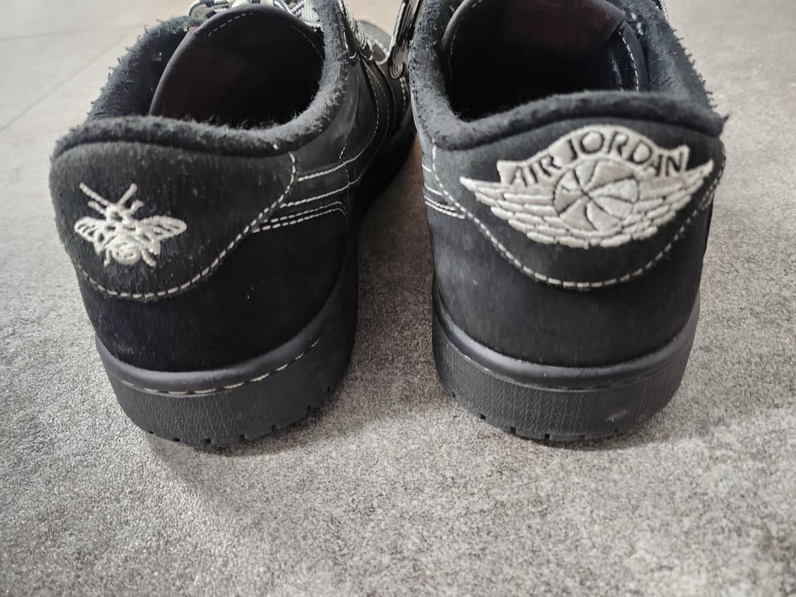 나이키 트래비스 스캇 블랙팬텀 270 상품이미지4