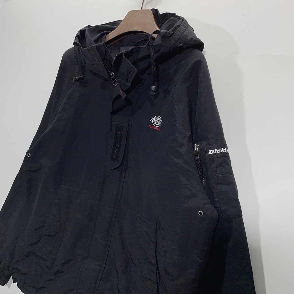 디키즈 후드 바람막이 자켓 상품이미지2