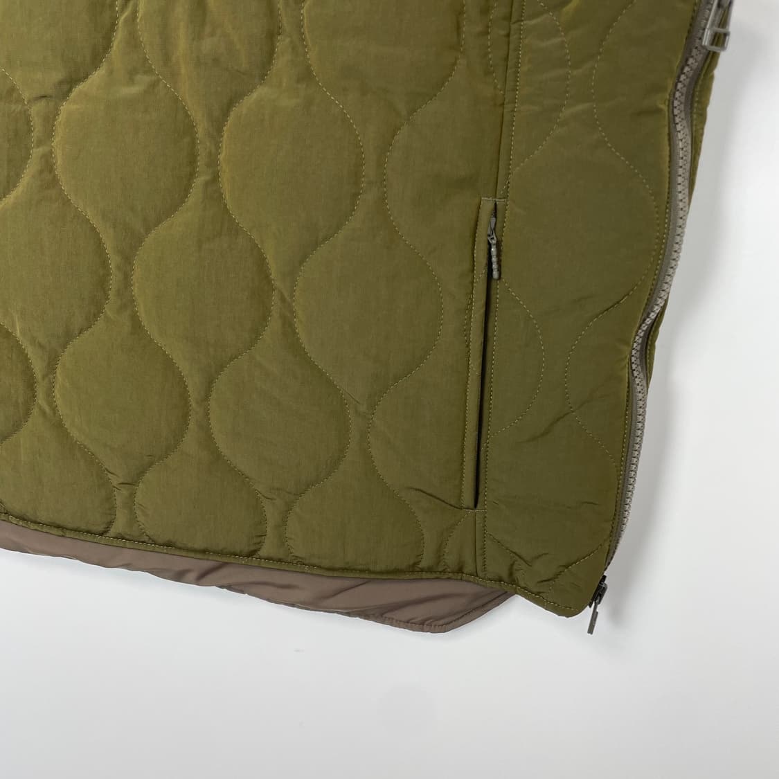 비슬로우 풀오버 패딩 베스트 조끼 상품이미지4