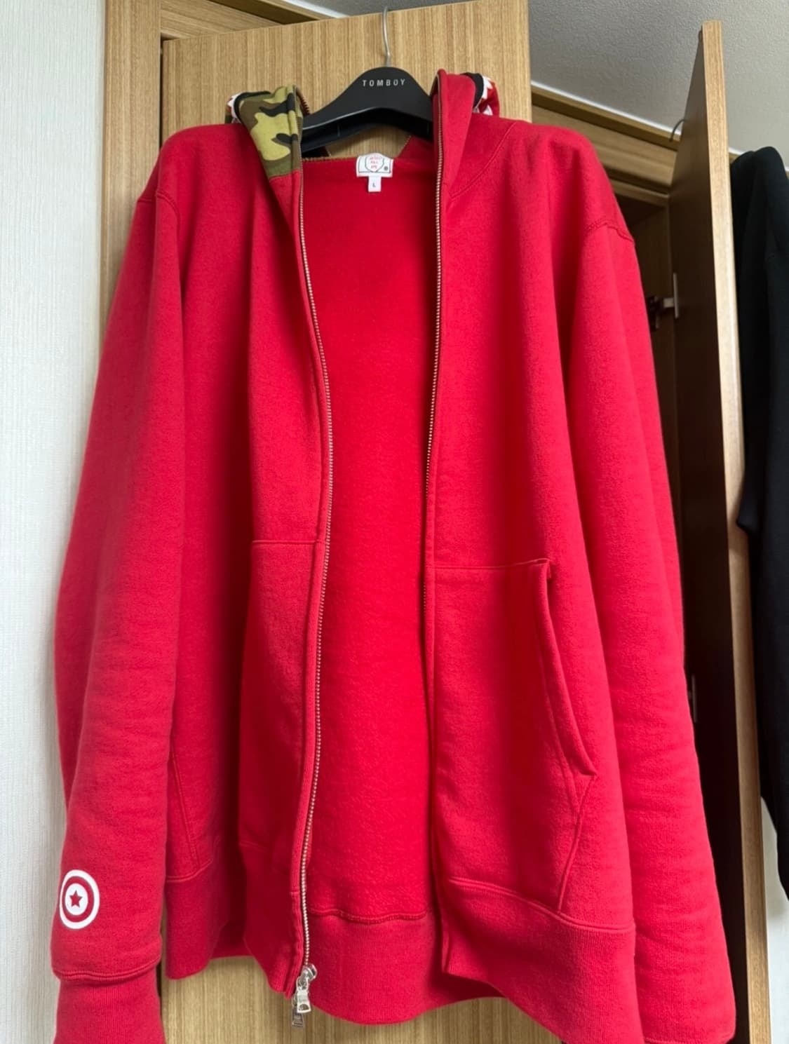 베이프 샤크 풀 집 후드 상품이미지2