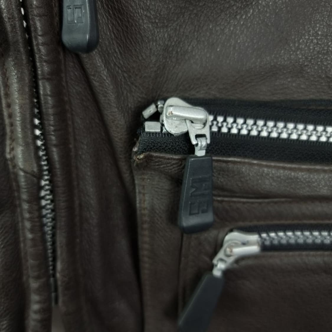 [빈티지] 리얼 쉽스킨 양가죽 멀티 포켓 빈티지 레더 베스트 M18953 상품이미지7