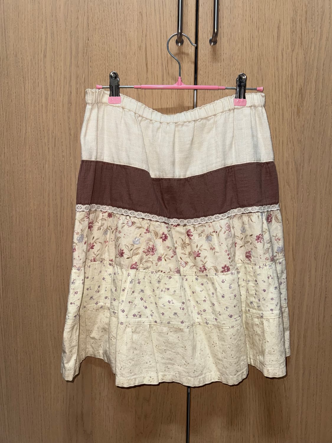 모리깔 빈티지 패치워크 플라워 레이스 미디 스커트 상품이미지1