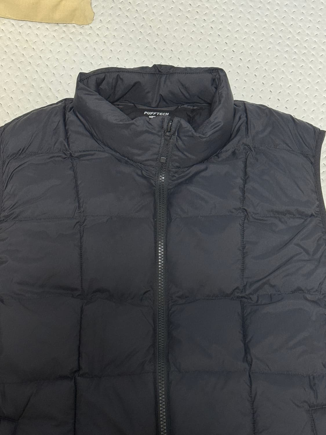 (L) 유니클로 퍼프테크 패딩베스트(1/24 구매) 상품이미지1