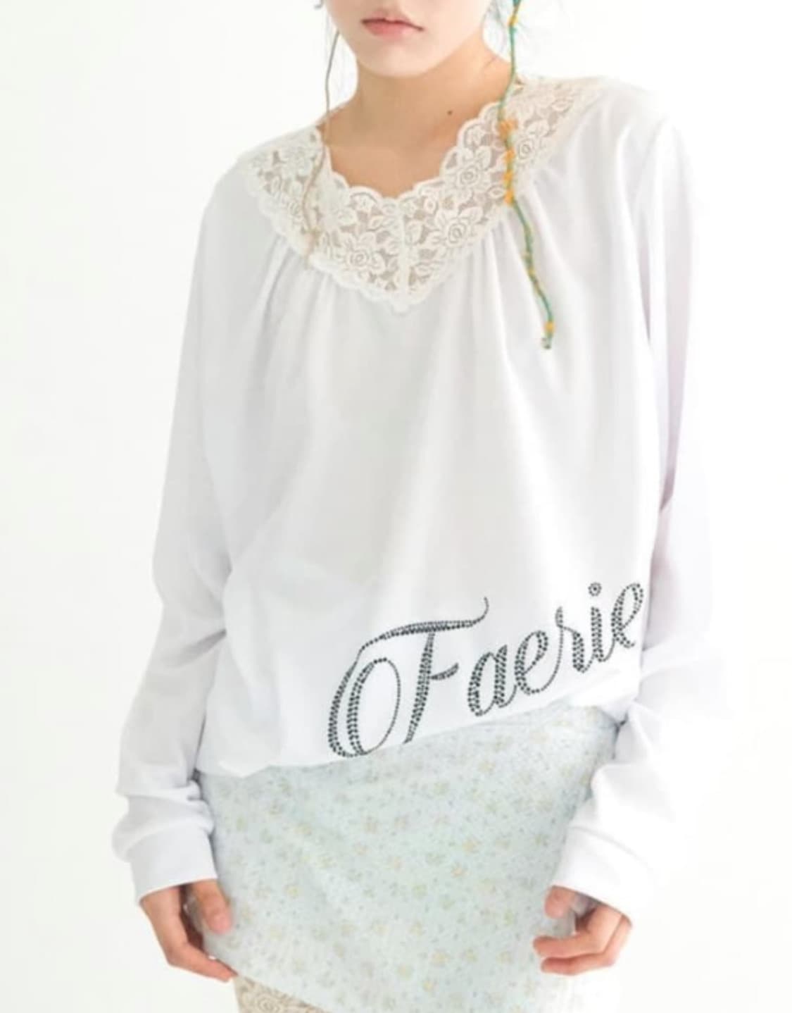 구해요) 샵페어리 레이스 브이넥 화이트 상품이미지1