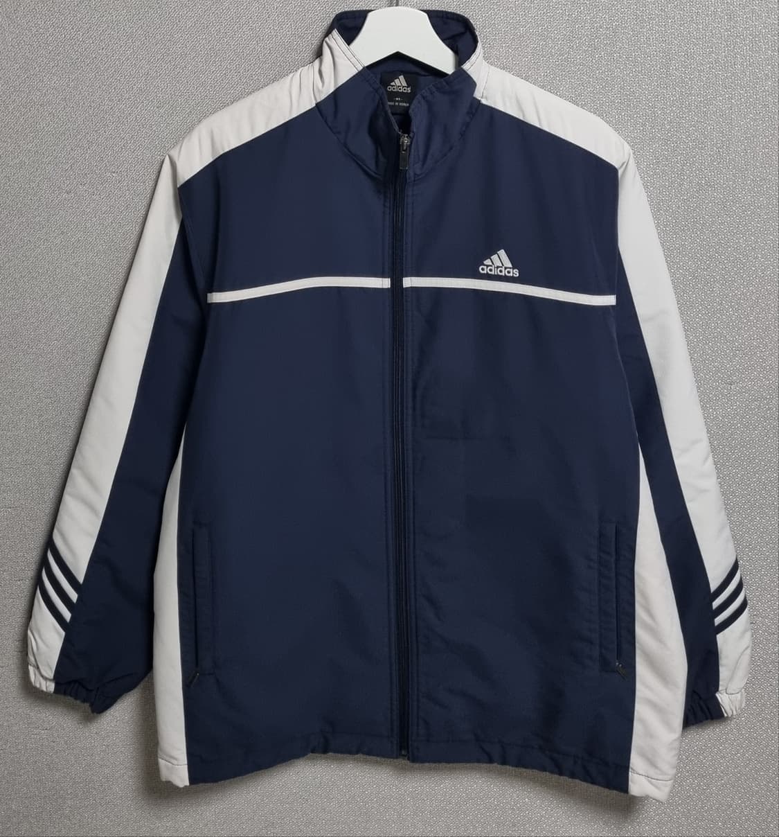 M (95) 아디다스 빈티지 네이비 점퍼 상품이미지1