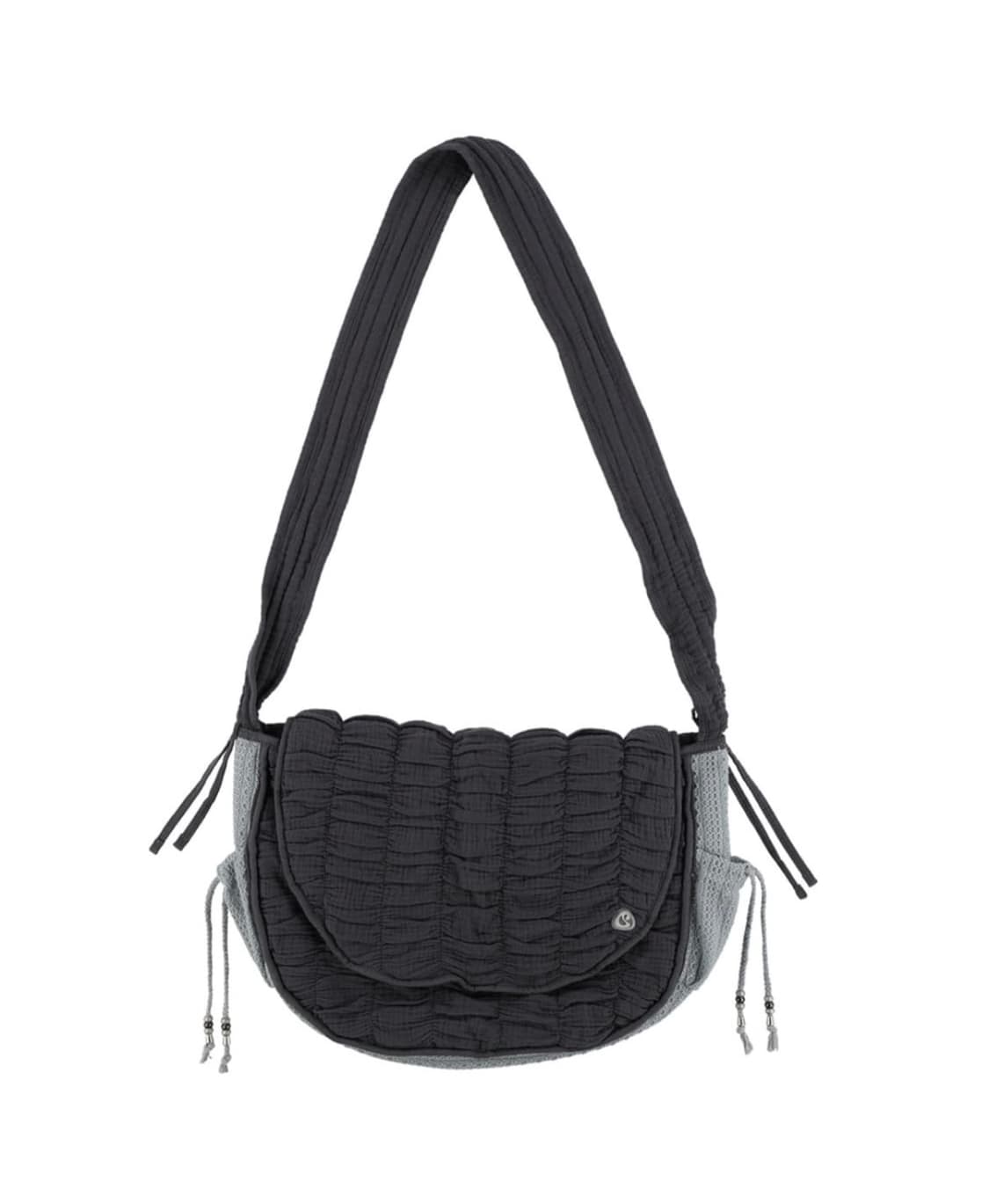 코이세이오 퀼티드 크로스백 차콜 상품이미지1