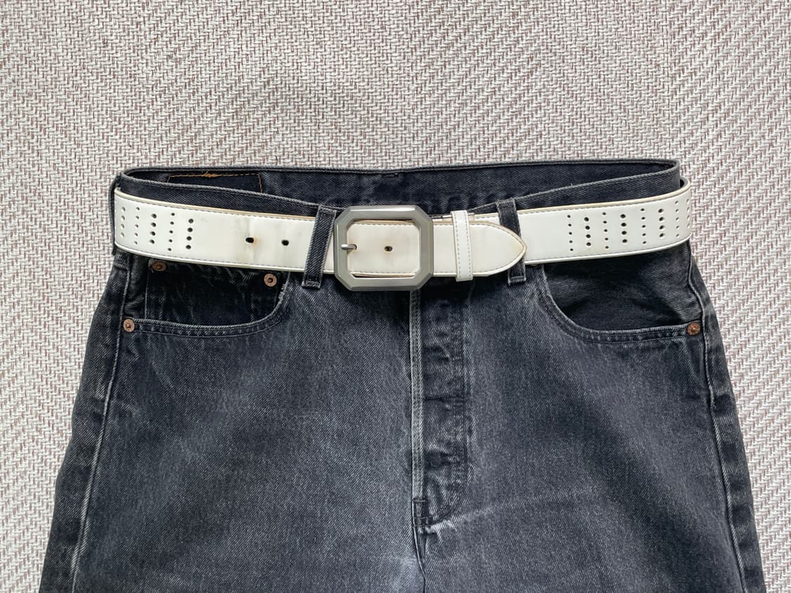 빈티지 플레이보이 펀칭 디테일 레더 벨트 J04392 상품이미지1