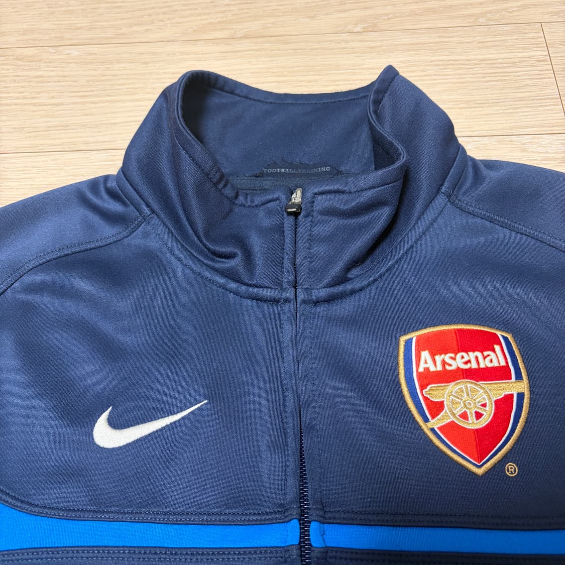 나이키 X 아스날 트랙탑 져지 상품이미지3