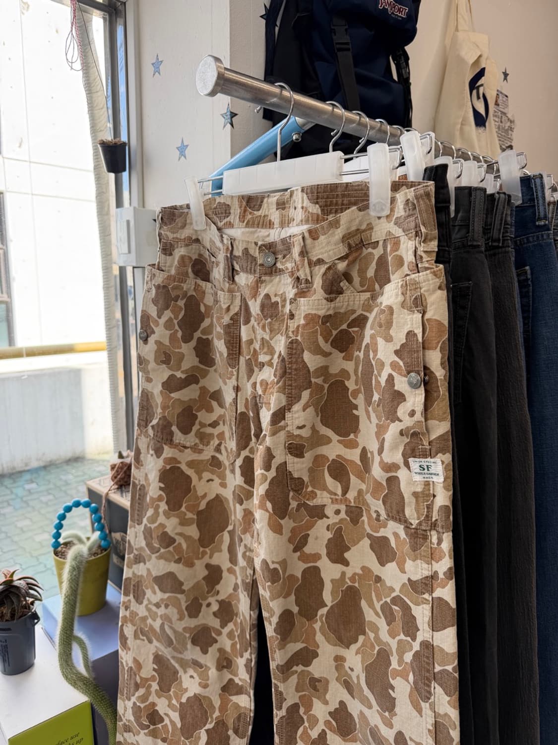 Sassafras fall leaf gardener pants 상품이미지1