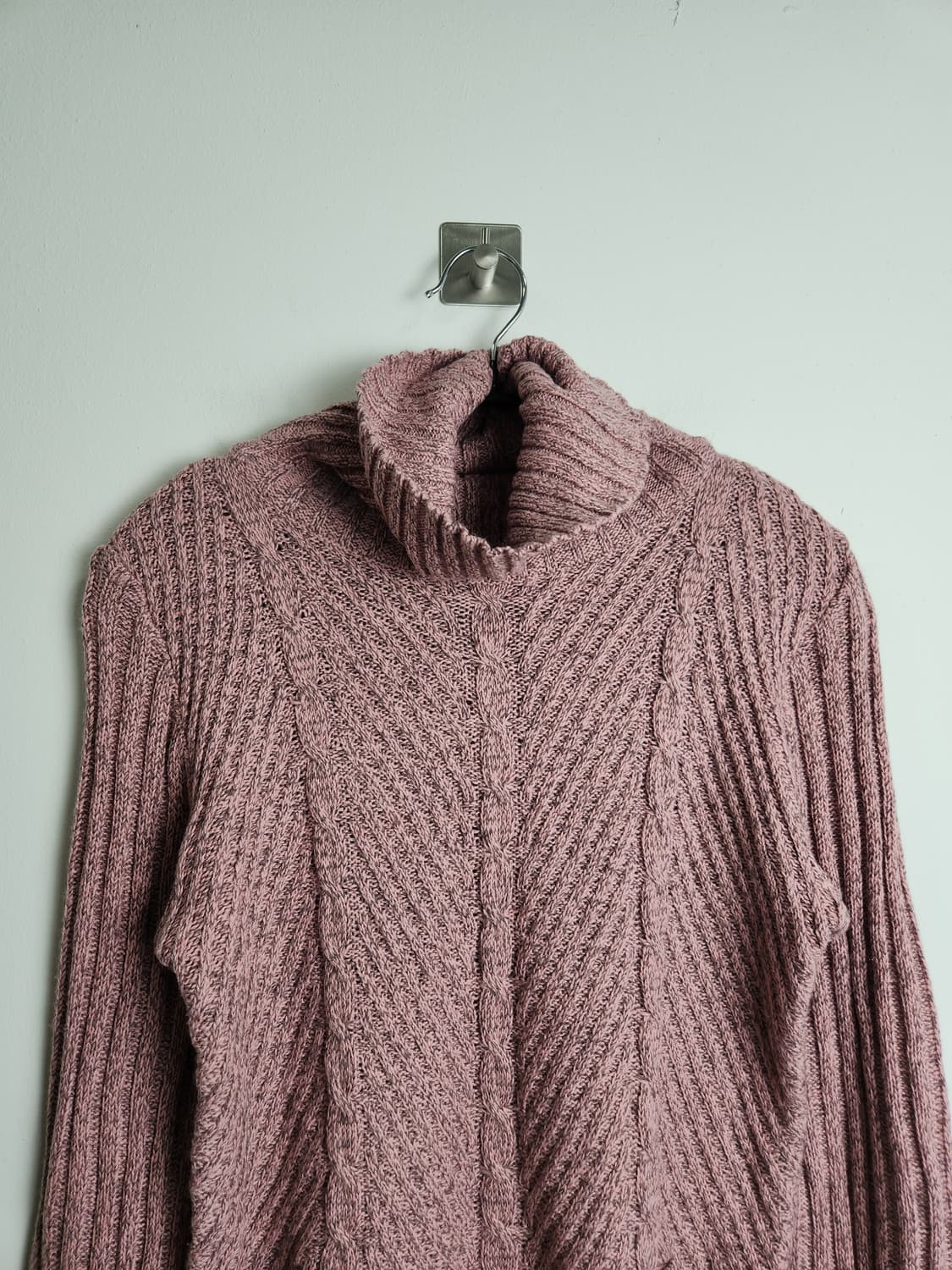 꼬임 벨티드 니트 상품이미지9