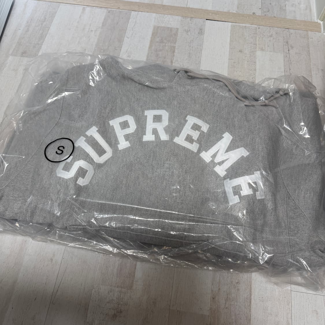 [XXL] 슈프림x챔피온 SS25 후드티 새상품 상품이미지2
