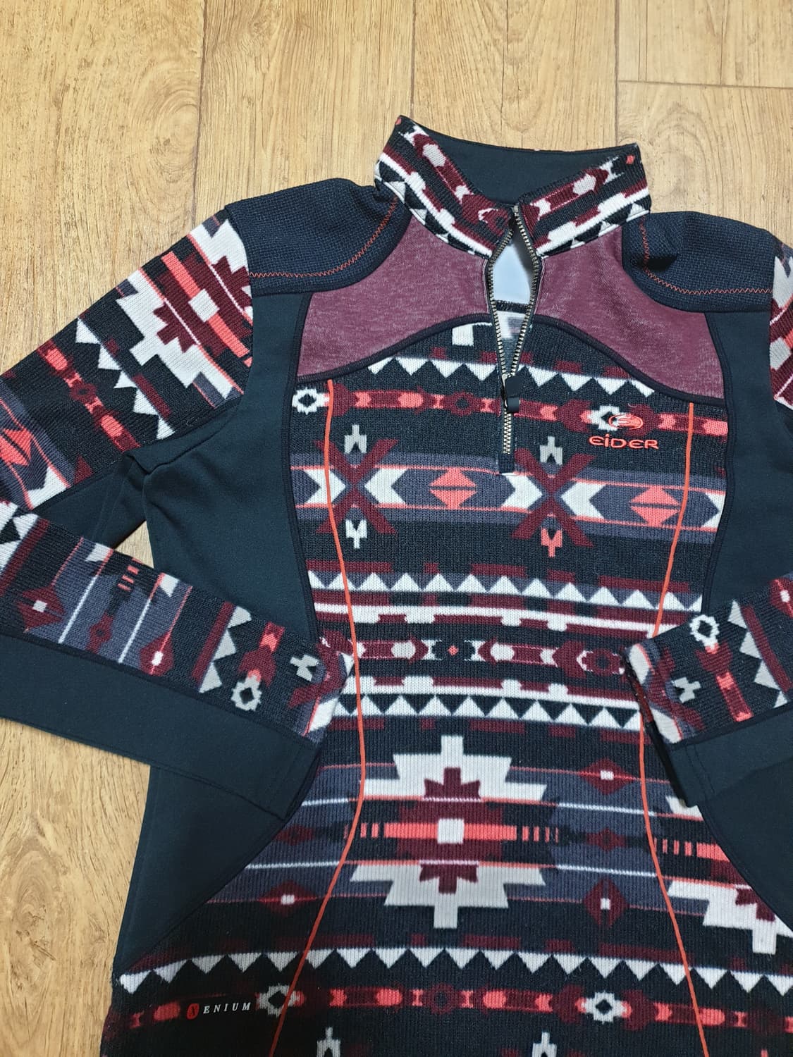 1224 아이더 아웃도어 반집업 95 사이즈입니다 상품이미지4