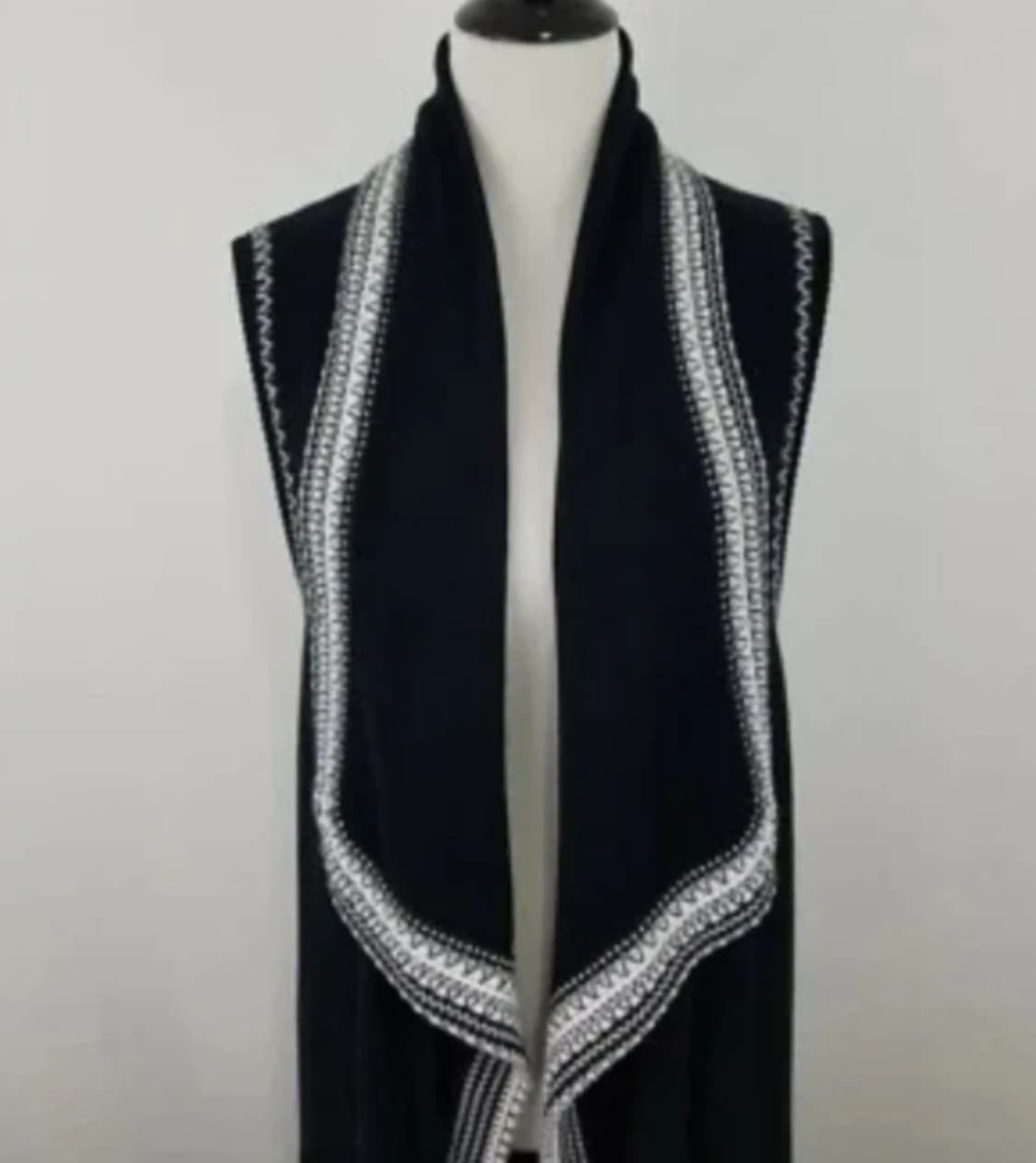 빈스 여성 롱 베스트  네이비 화이트 패턴 니트 베스트 F 상품이미지4