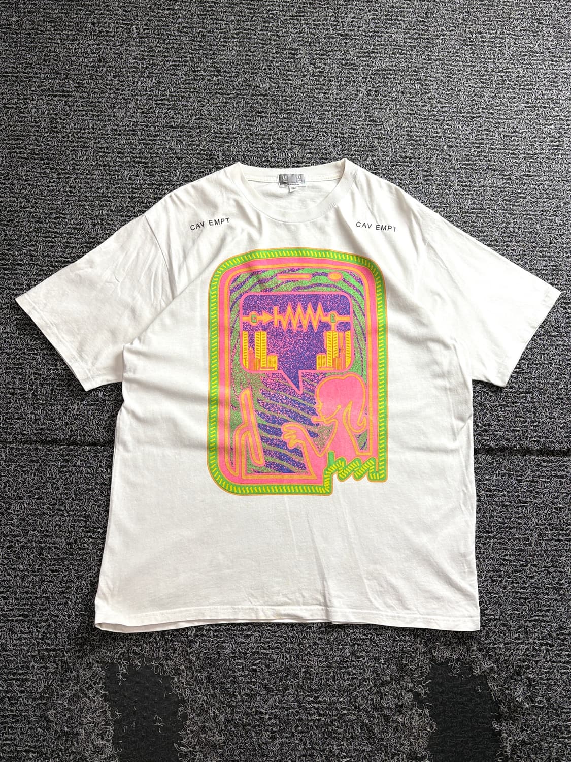 카브엠트 듀얼 그래픽 하프 슬리브 티셔츠 화이트 3519 상품이미지2