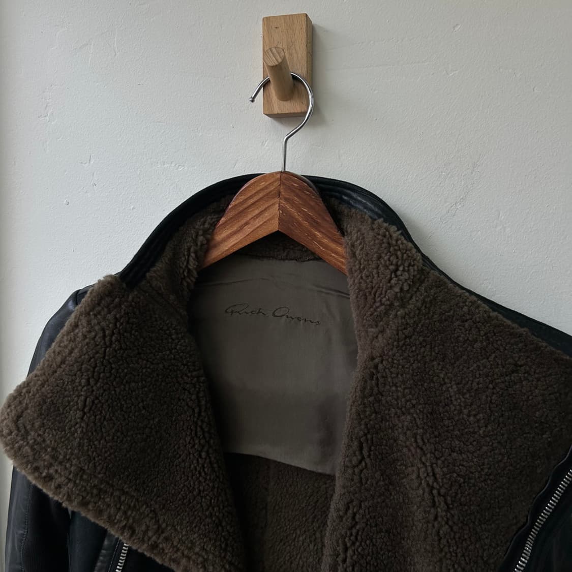 16311 - 릭오웬스 우먼 램스킨 레더 램프 자켓 상품이미지5