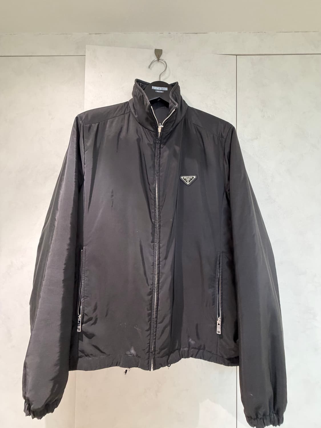 프라다 리버시블 양면 경량 자켓 상품이미지1