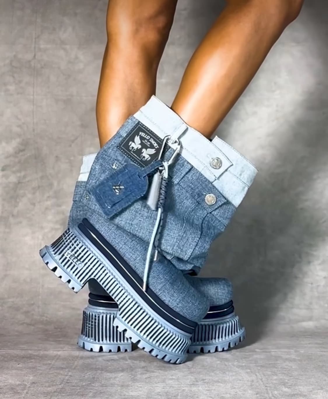 이엘로 품절제품 - 데님 플랫폼 부츠 M(245미만) 새제품 상품이미지2