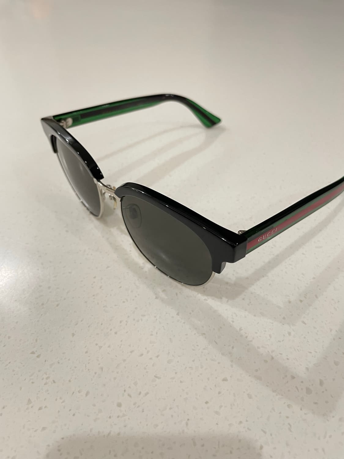 구찌 GUCCI 선글라스 / 거의 새 상품 상품이미지5