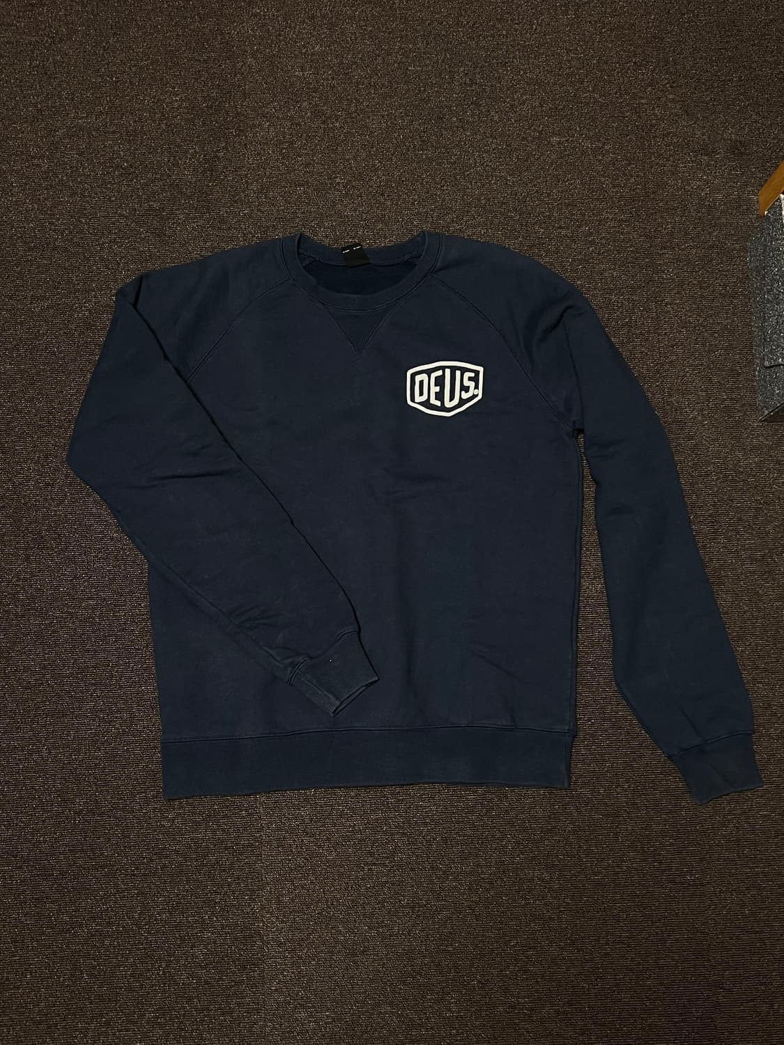 데우스 맨투맨 상품이미지1